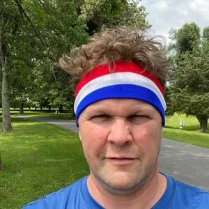 Meet your Posher, Troy